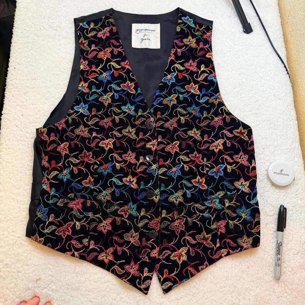 Vintage 1990’s Georges Marciano For Guess Vest Size L Floral Velvet